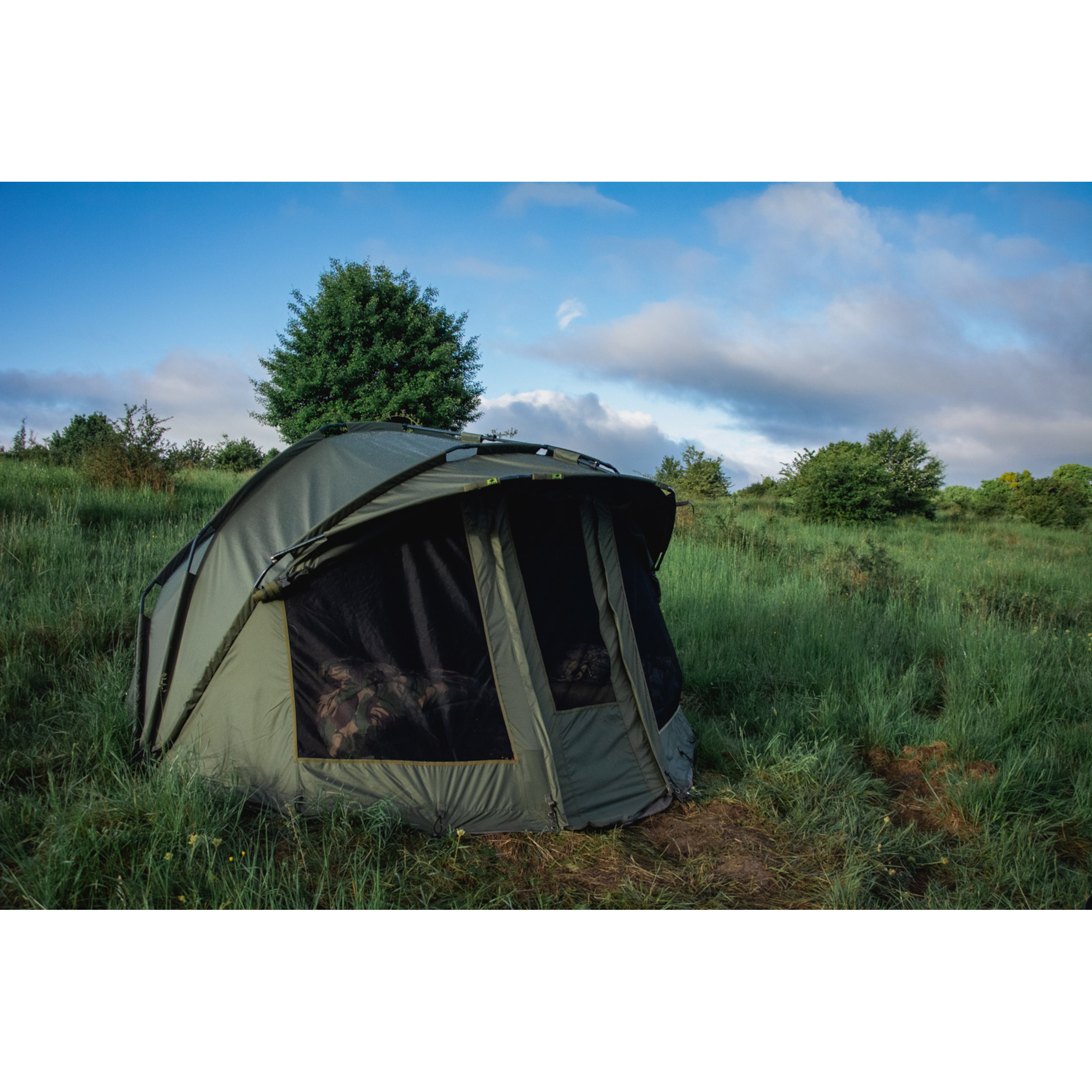 GIANTS FISHING BIVAK LUXURY BIVVY 2-3 MAN