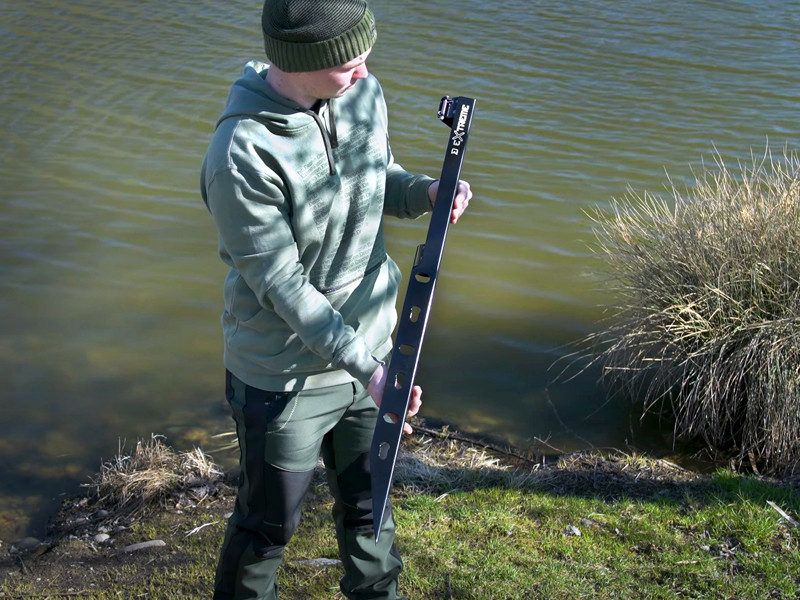 Sumcový stojan Delphin EXTREME 100cm