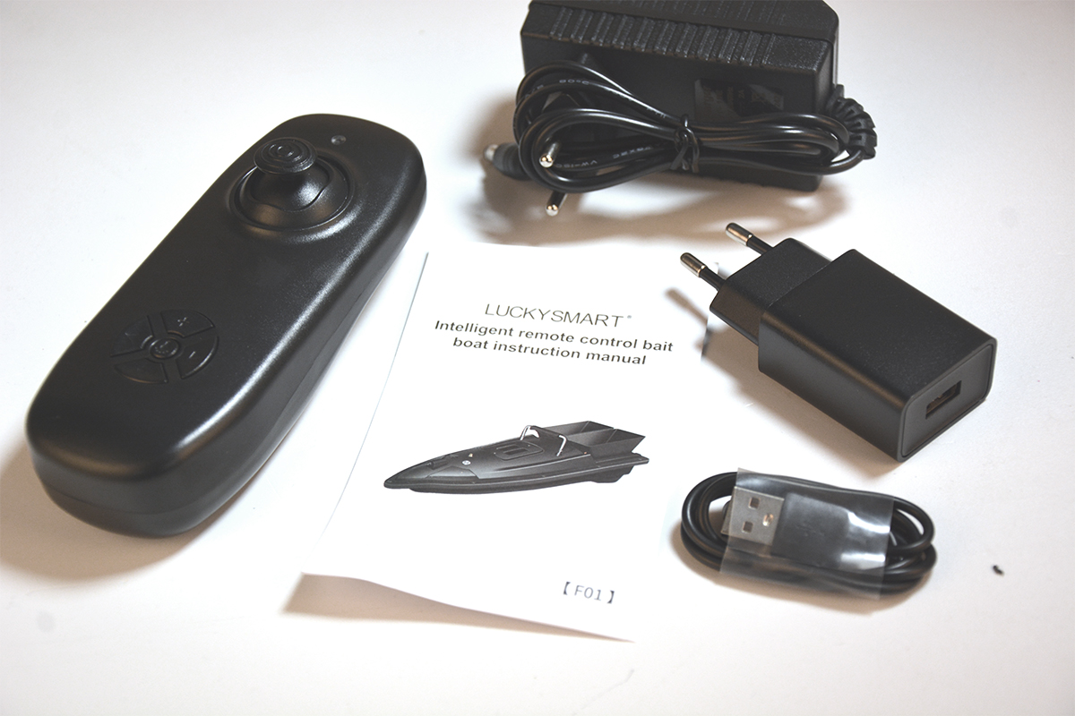 ZAVÁŽACIA LOĎKA LUCKY