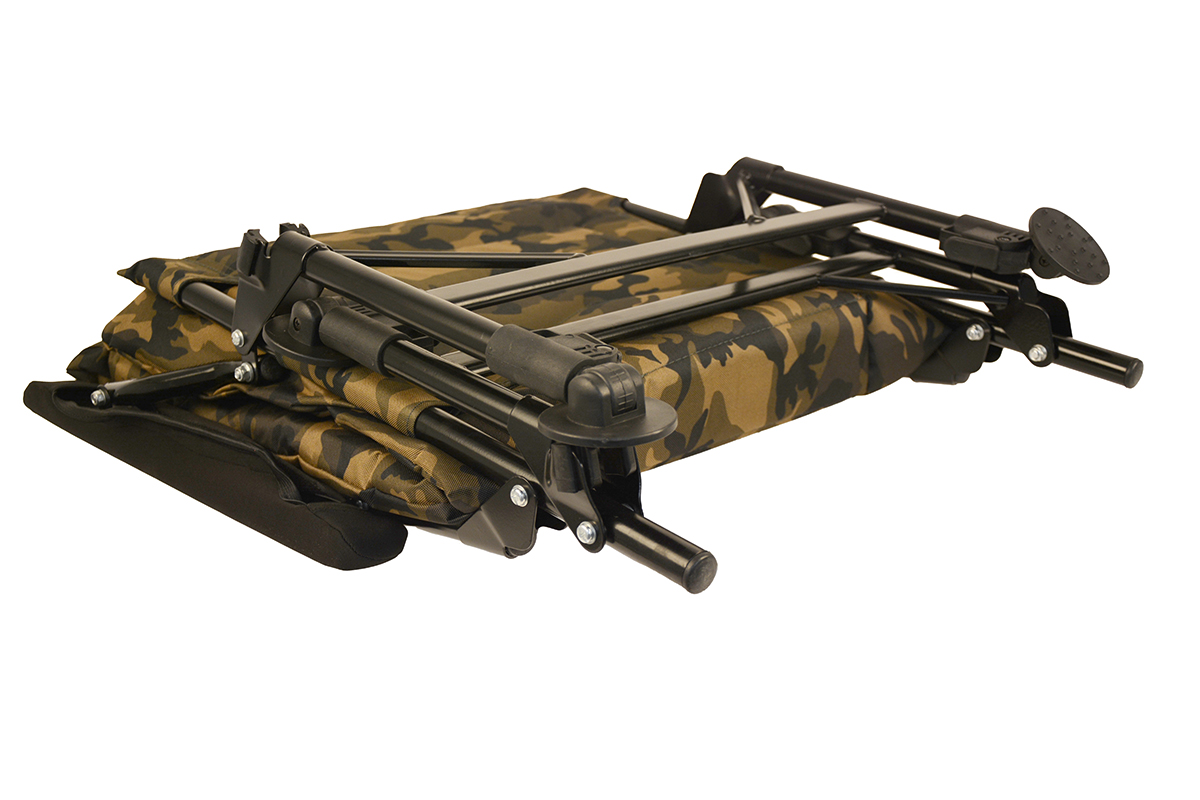 CARP EXPERT COMFORT CAMO STOLIČKA