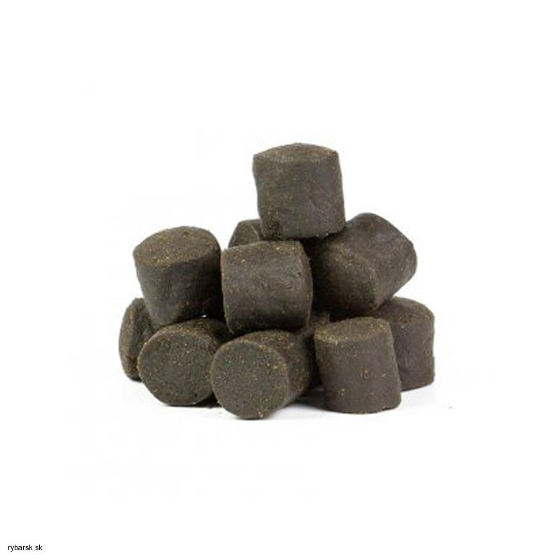 Mikbaits Classic Halibut Pelety mega 20mm/1kg
